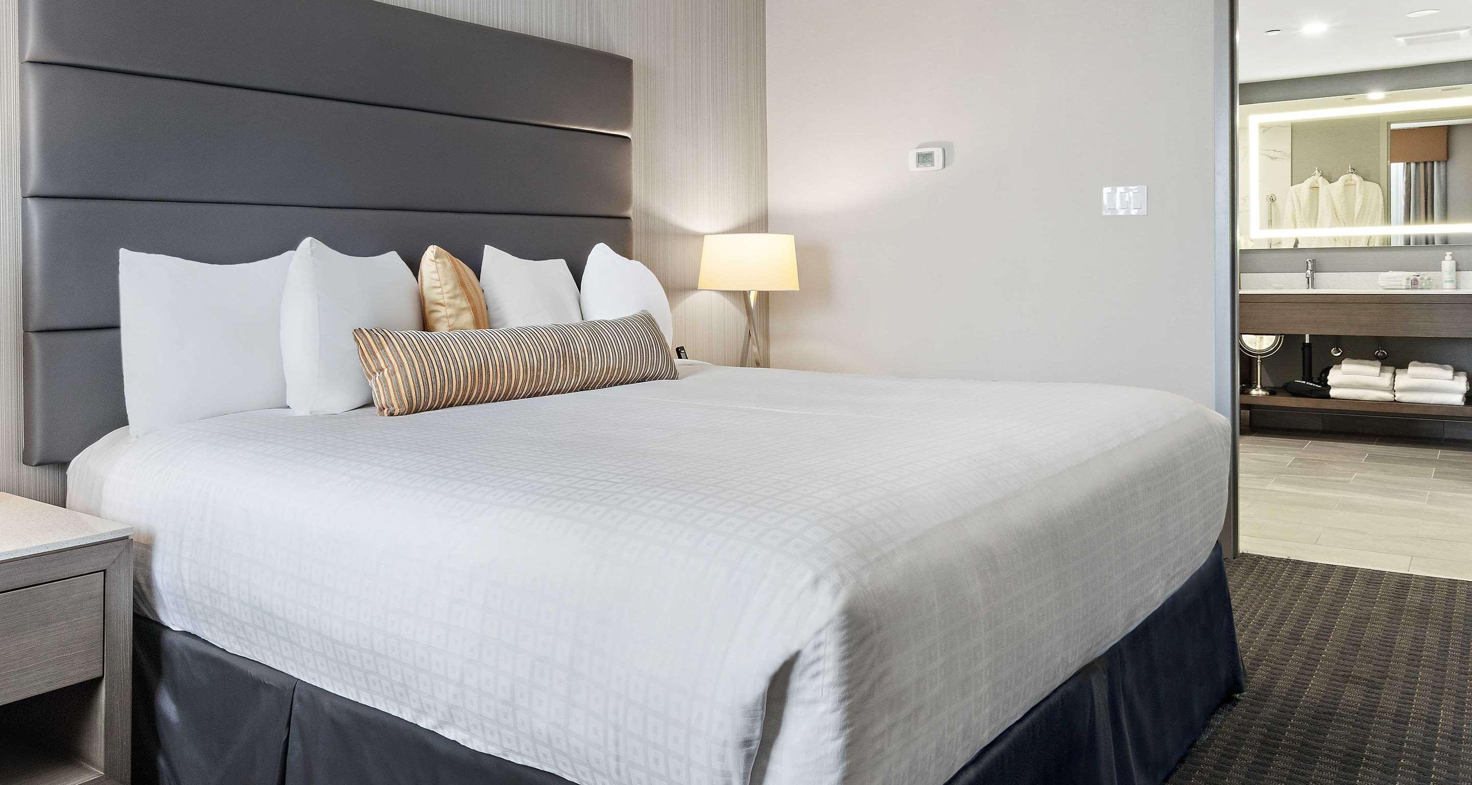 Best Western Premier Calgary Plaza Hotel & Conference Centre Eksteriør bilde