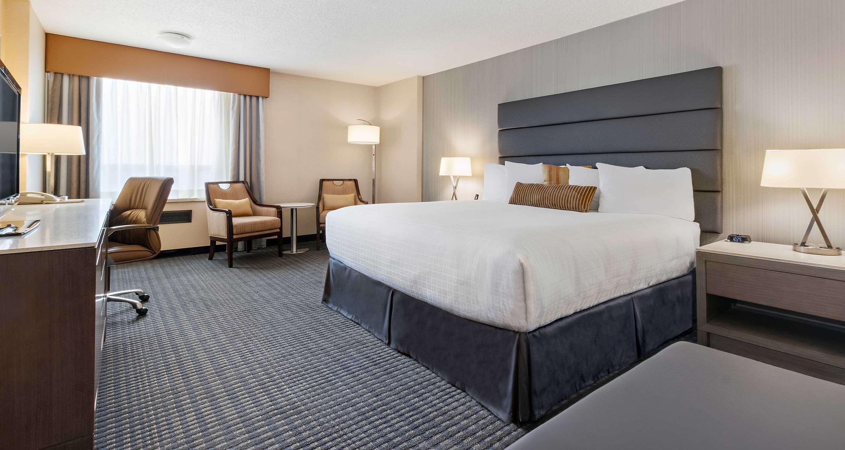 Best Western Premier Calgary Plaza Hotel & Conference Centre Eksteriør bilde