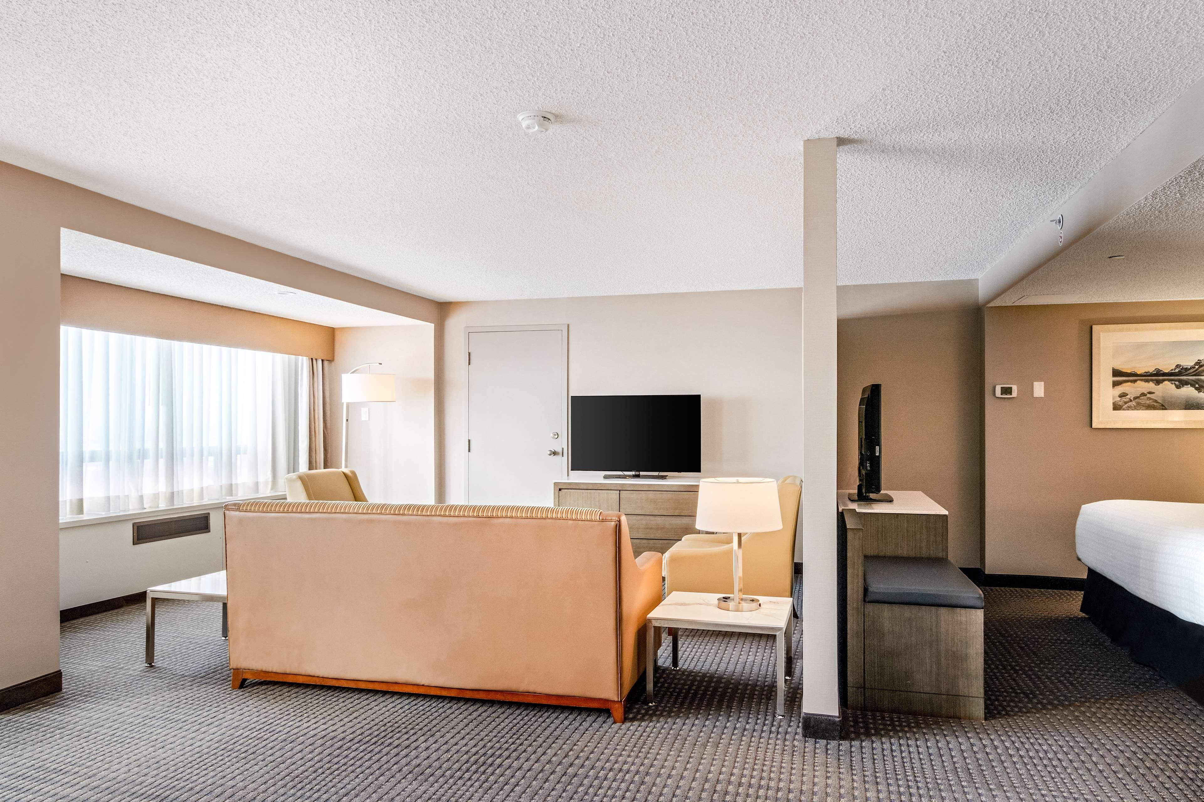 Best Western Premier Calgary Plaza Hotel & Conference Centre Eksteriør bilde