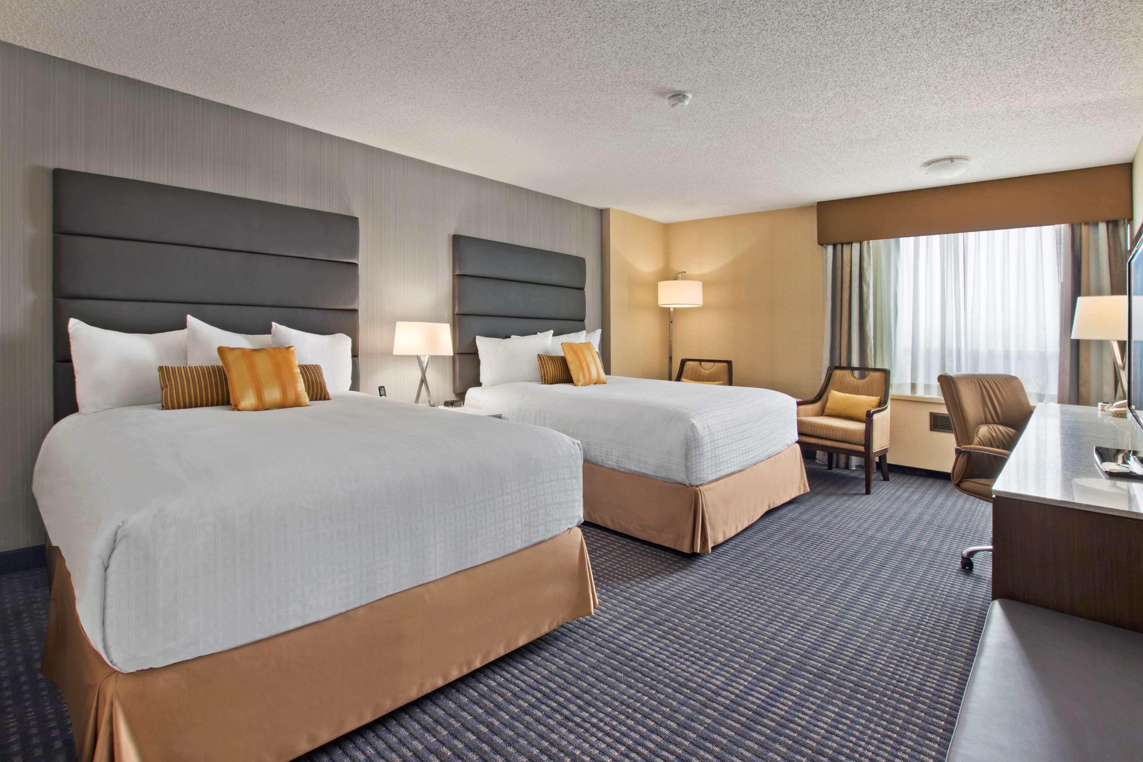 Best Western Premier Calgary Plaza Hotel & Conference Centre Eksteriør bilde